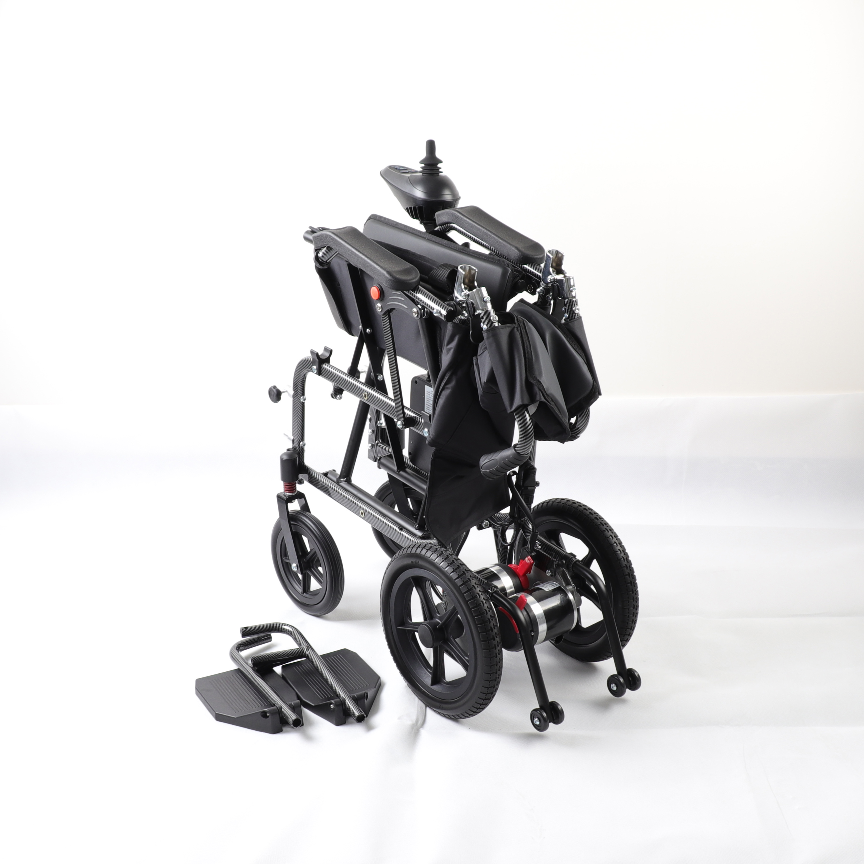 The significance and important role of the manual mode switch setting of electric wheelchairs