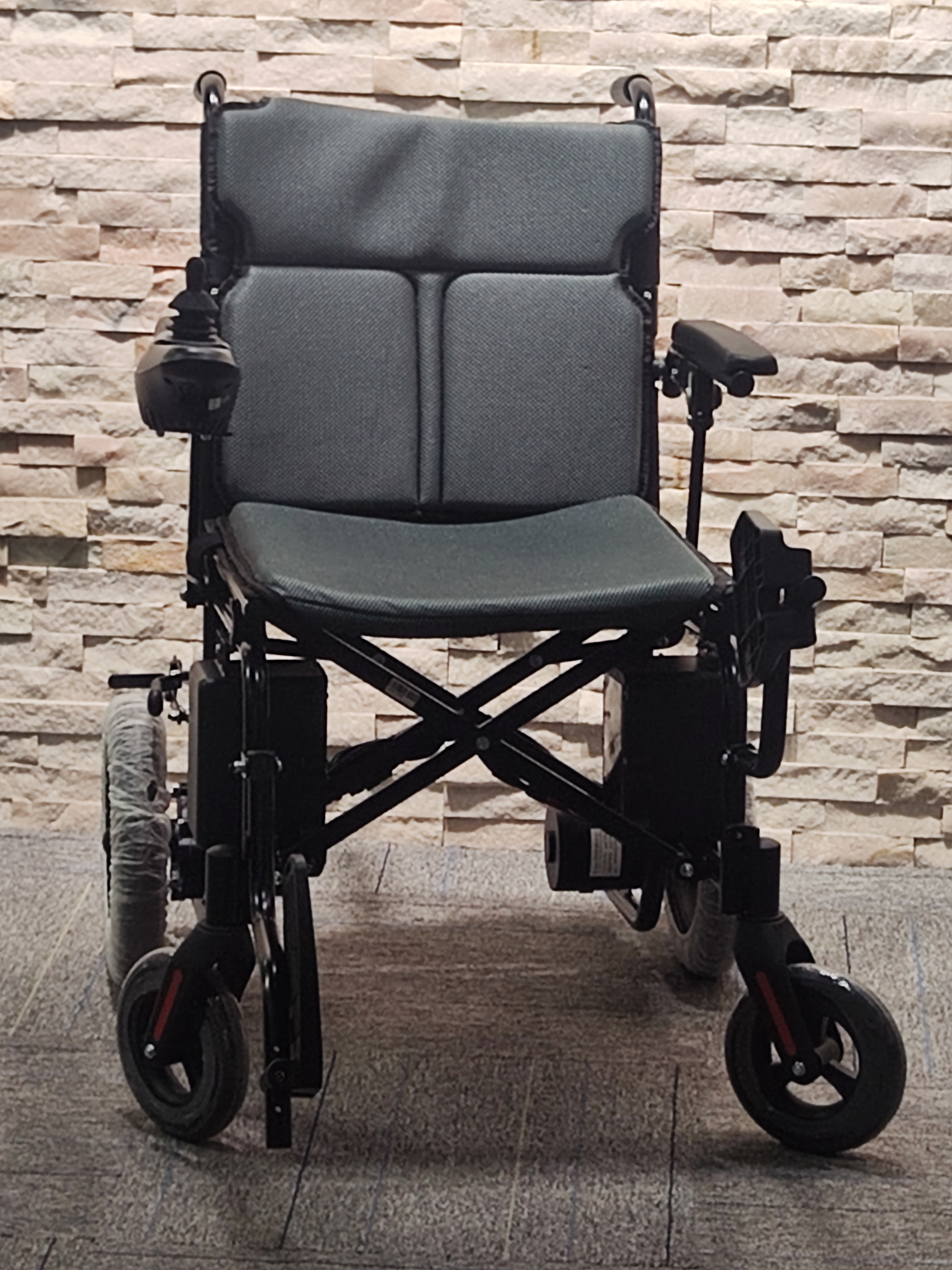 New Light Electric Wheelchair Preview